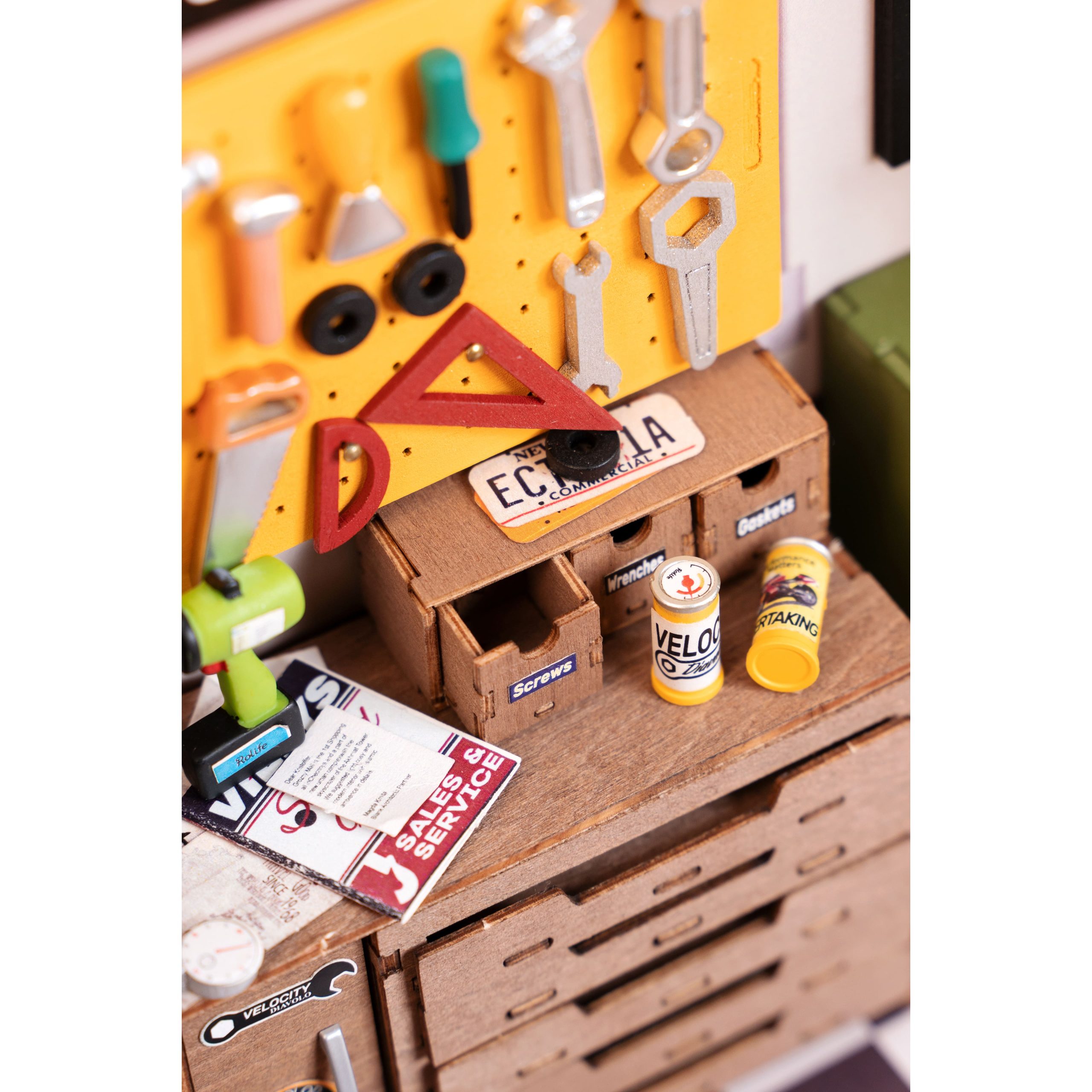 Rolife Garage Workship DIY Miniature House Kit - Image 2
