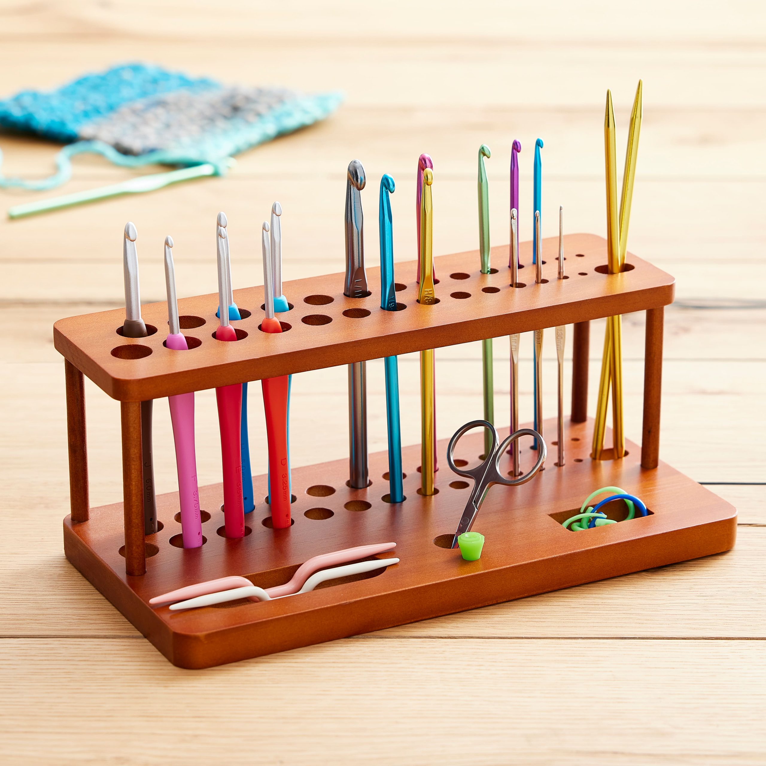 Crochet Hook Holder by Loops & Threads® - Image 2