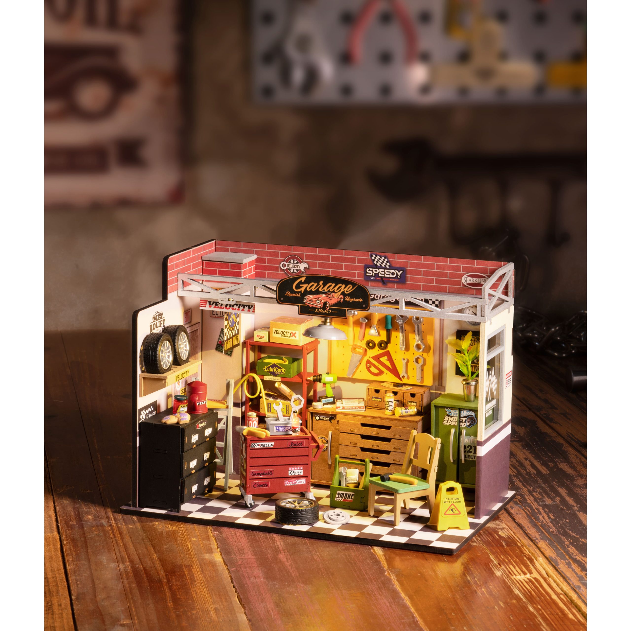 Rolife Garage Workship DIY Miniature House Kit - Image 4
