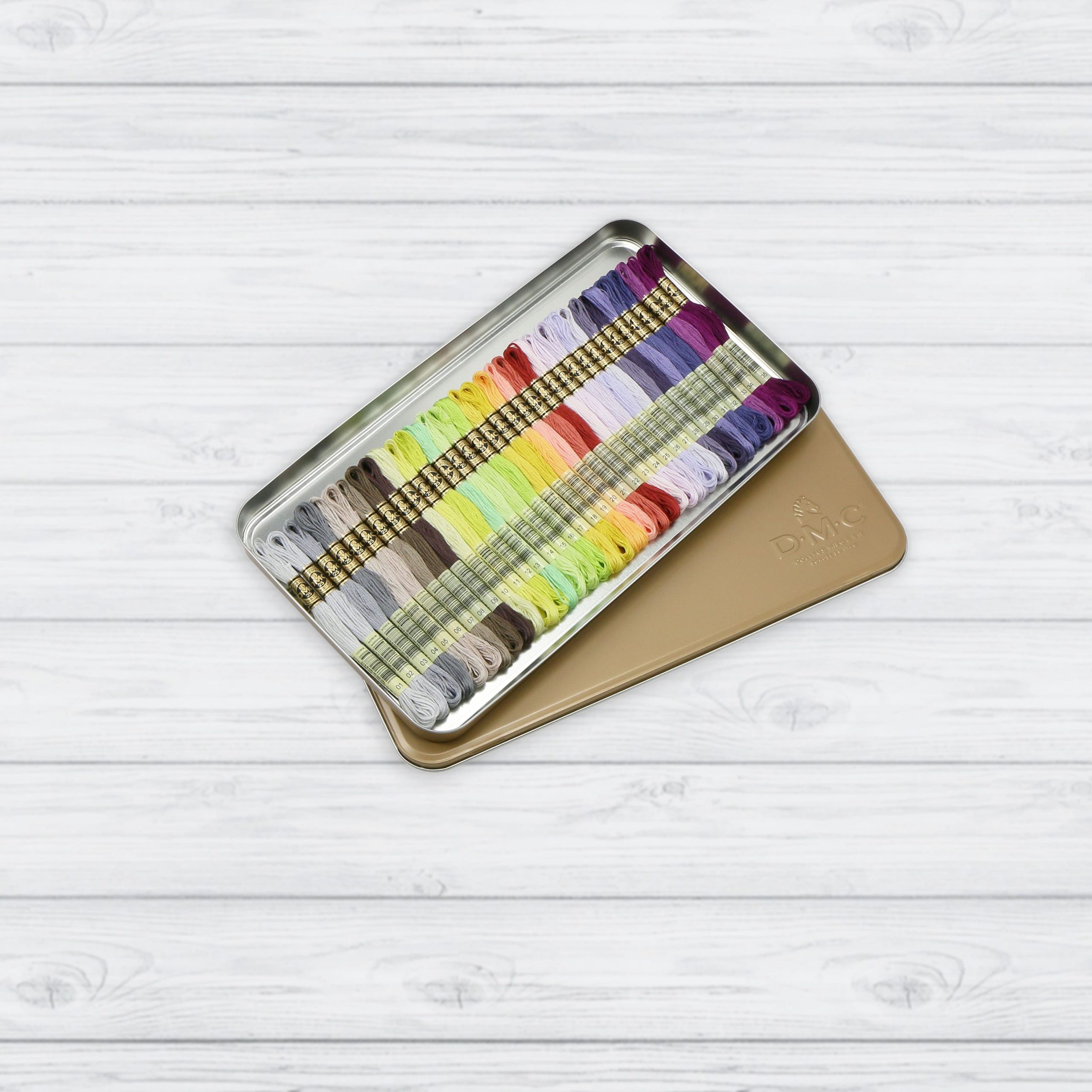 DMC® Collector's Tin - Image 4