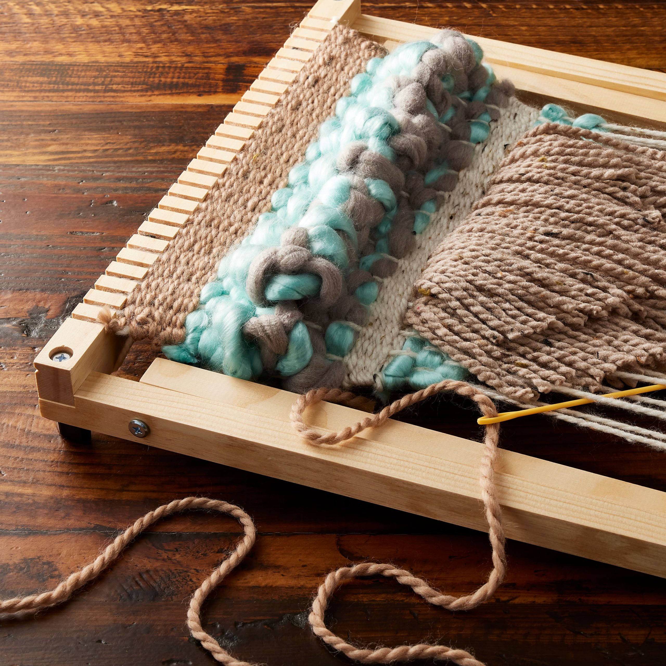 Easel Loom by Loops & Threads® - Image 2
