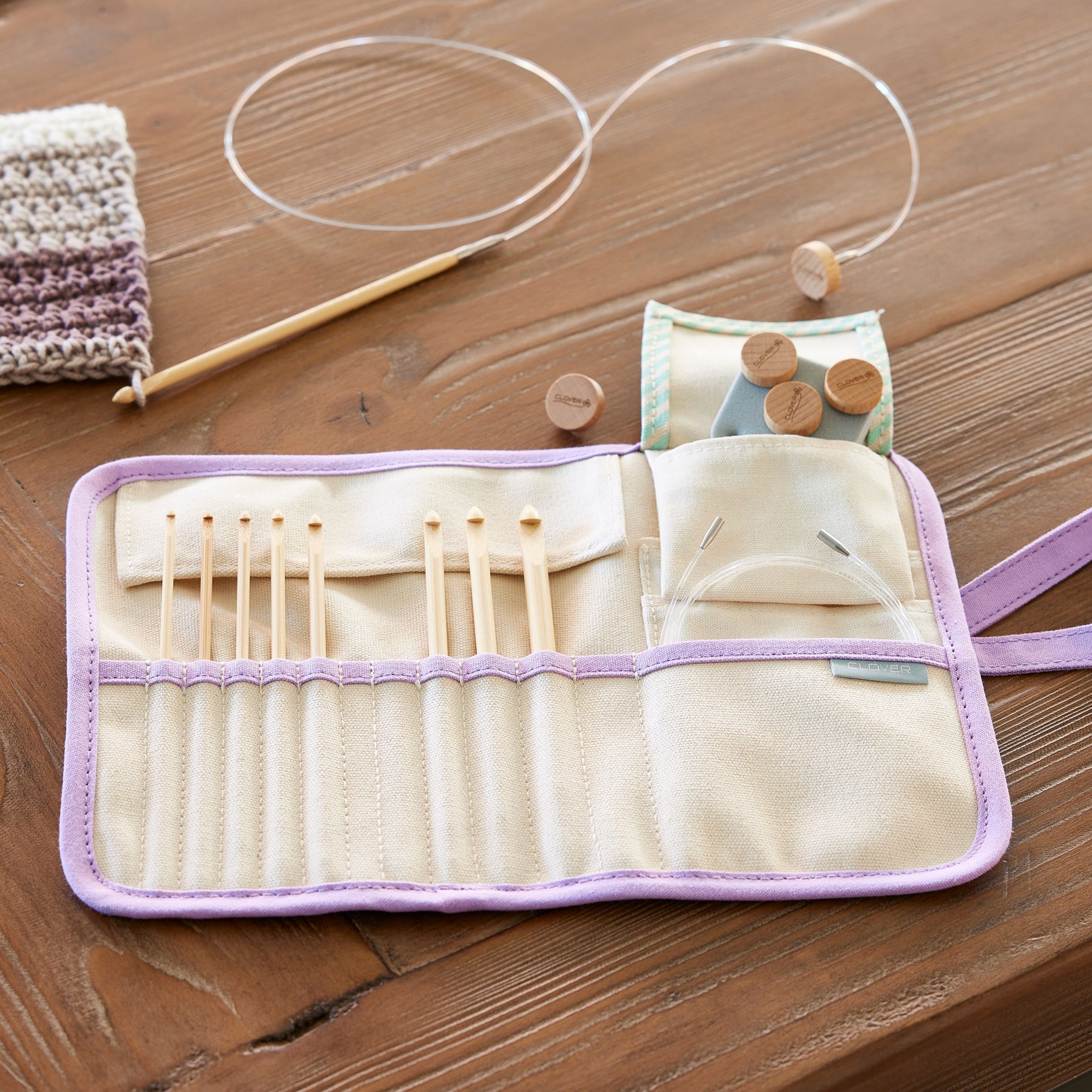 Clover Takumi® Interchangeable Tunisian Crochet Hook Combo Set - Image 2