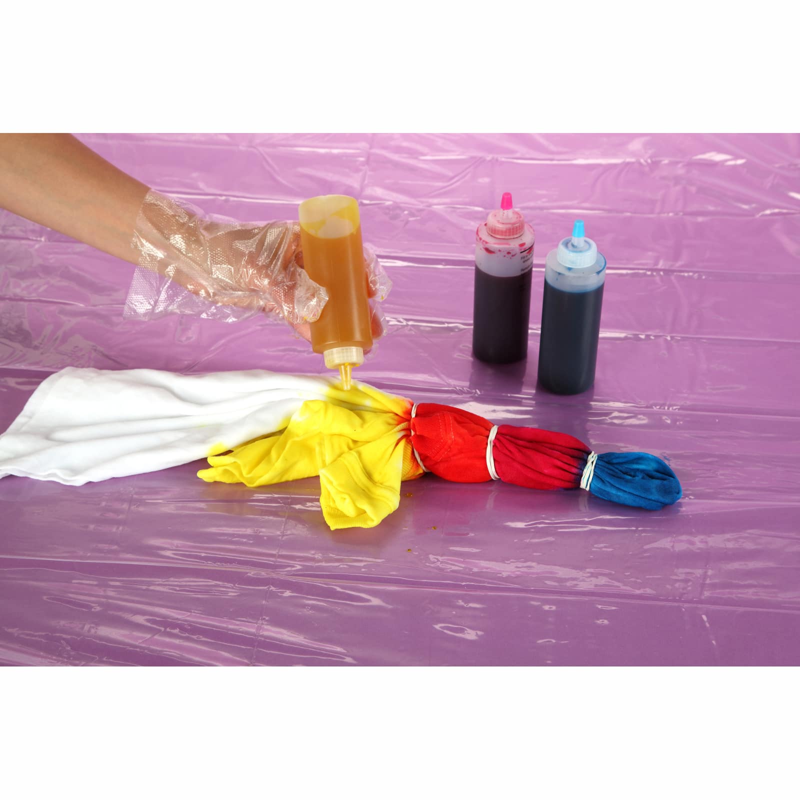Tulip® Tie-Dye Party™ One-Step Tie-Dye Kit® - Image 3
