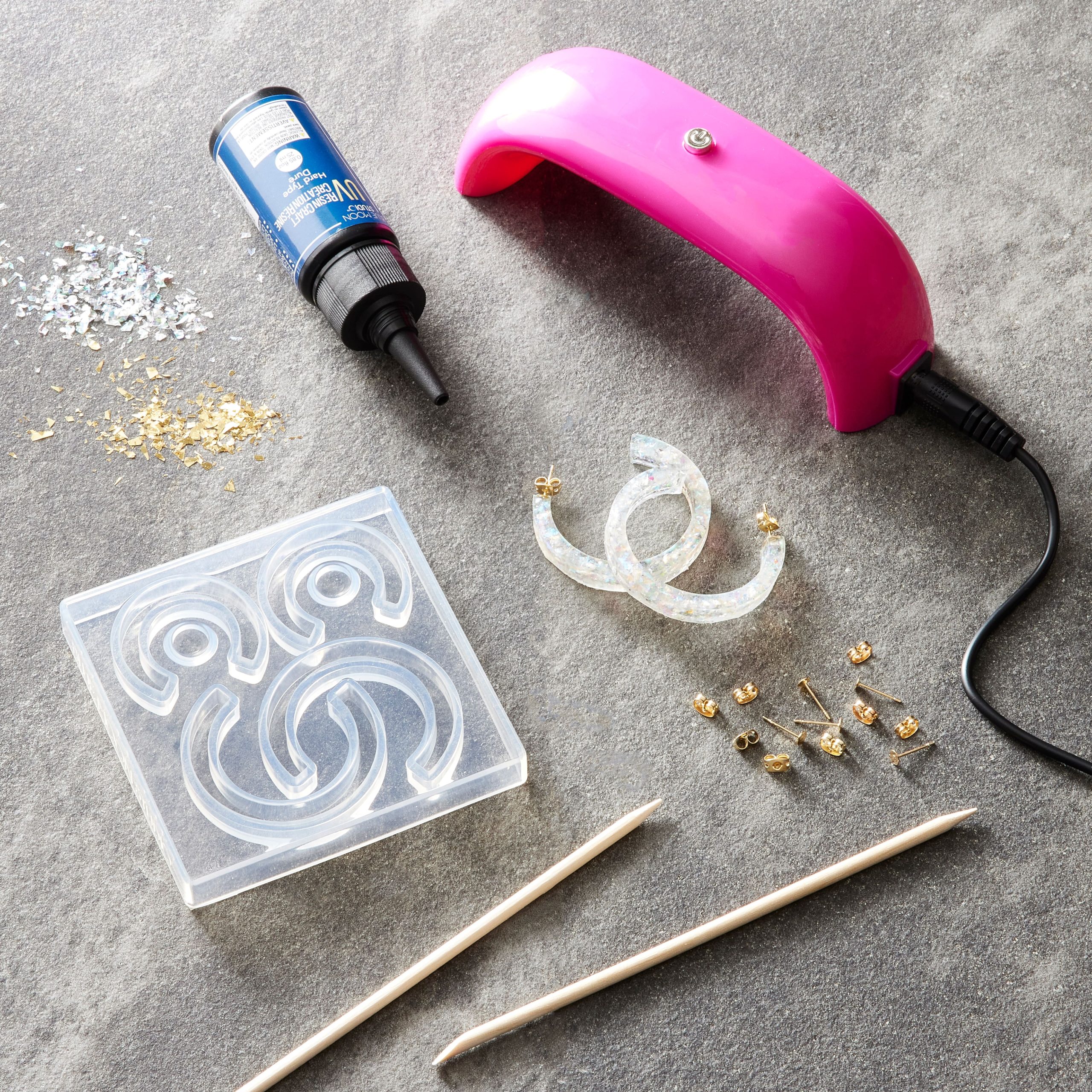 Blue Moon Studio™ UV Resin Craft Hoop Earring Starter Kit - Image 2