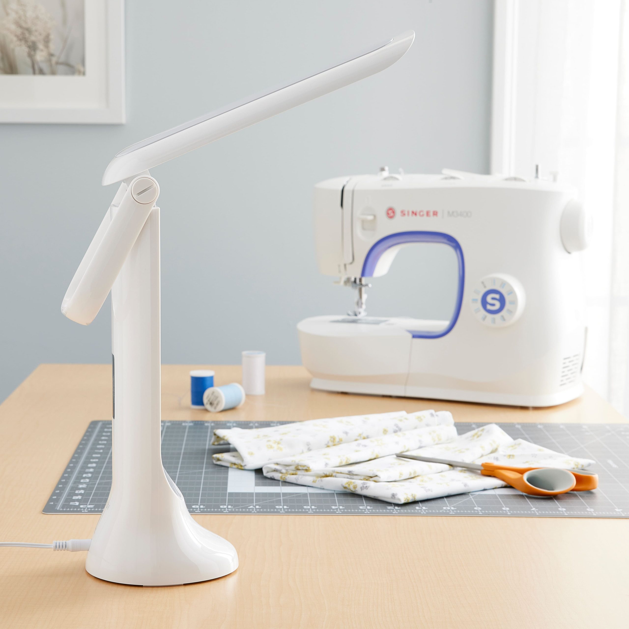 Ottlite Dimmable LED Task Lamp - Image 2
